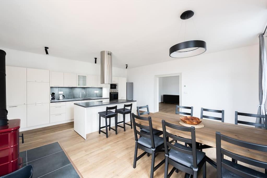 Vacov Apartment Экстерьер фото
